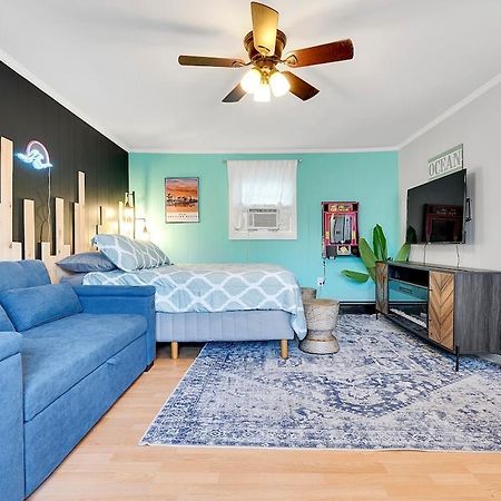 Chic Beach Motel Suite In Old Orchard Beach Extérieur photo